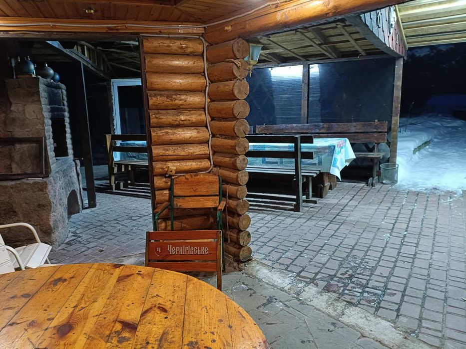 Дом для мероприятий бассейн, баня, генератор,до 45 чел. Почайна