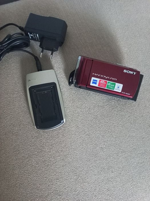 Sony DCR-SX33E...