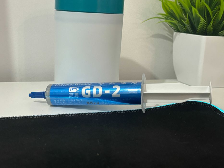 Pasta termoprzewodząca 4g +łopatka 7.5 W/M-K GD-2