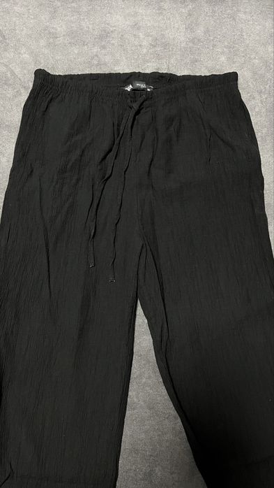 Штани чорні, довгі, жаті zara