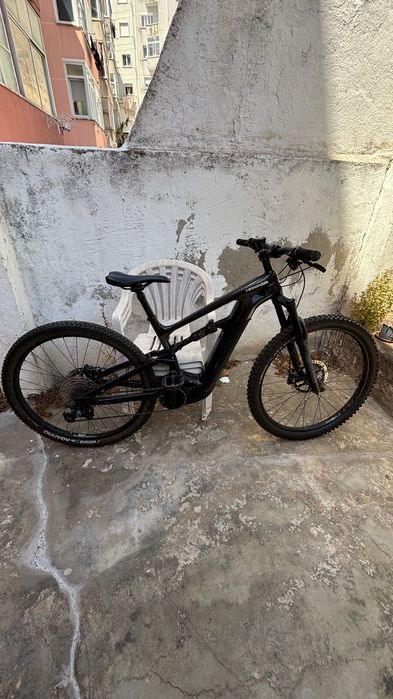 Cannondale Moterra Neo 3 Carbon (Tam. M / Rodas 29) Excelente estado