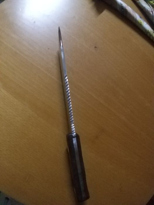 Faca de mato com serrilha vintage