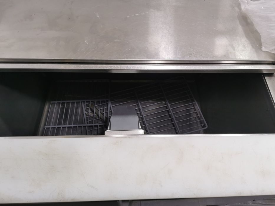 Saladete refrigerada inox