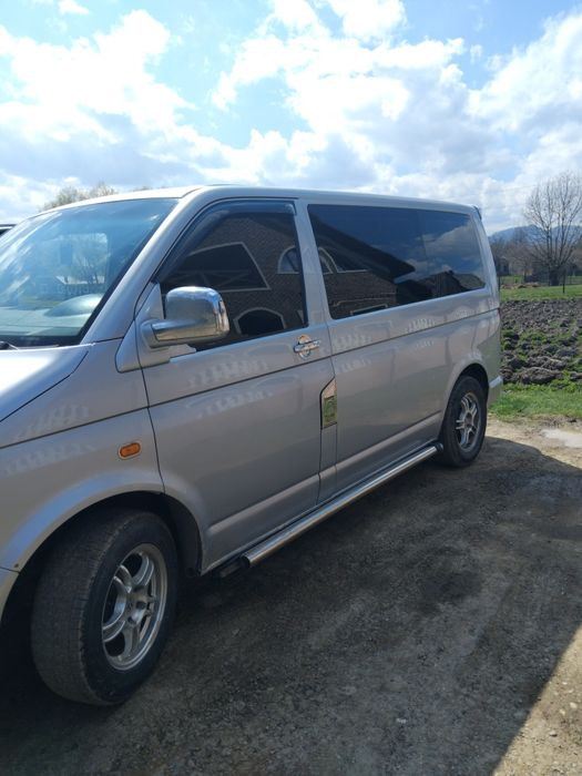 продам т5  2005 року
