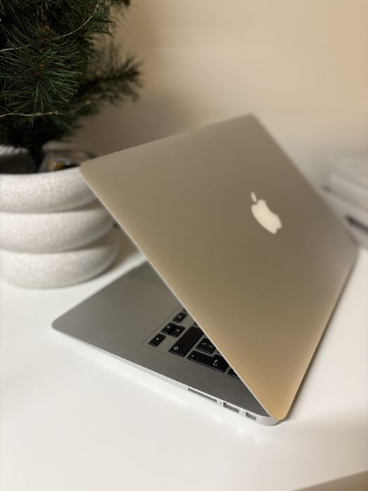 Macbook Air 13 cali stan idelany