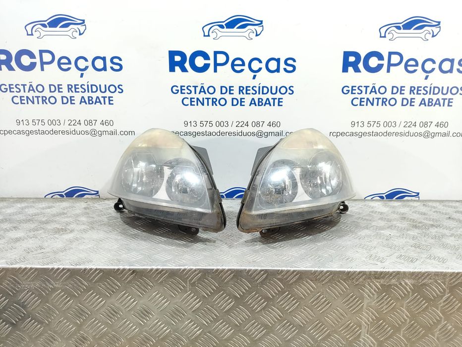 Oticas Farol Frente Frontal Direita Esquerda Original Renault Clio 2