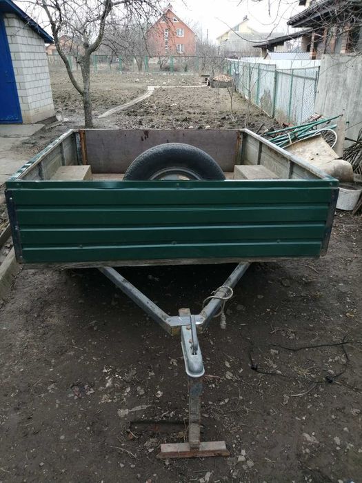 Легковий причіп Каштан-2