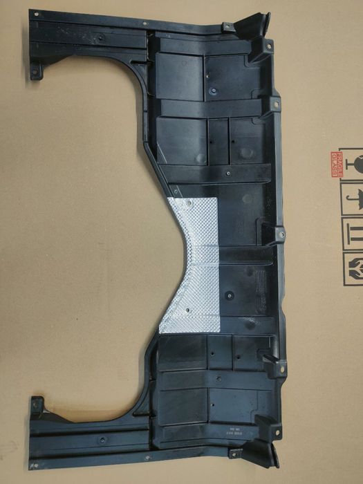 72417241161M00 SUZUKI захист двигуна на Vitaru, SX-4