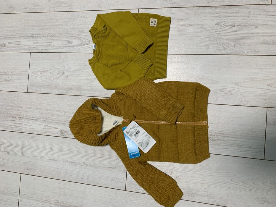 Теплая толстовка , кардиган Waikiki 6-9 мес