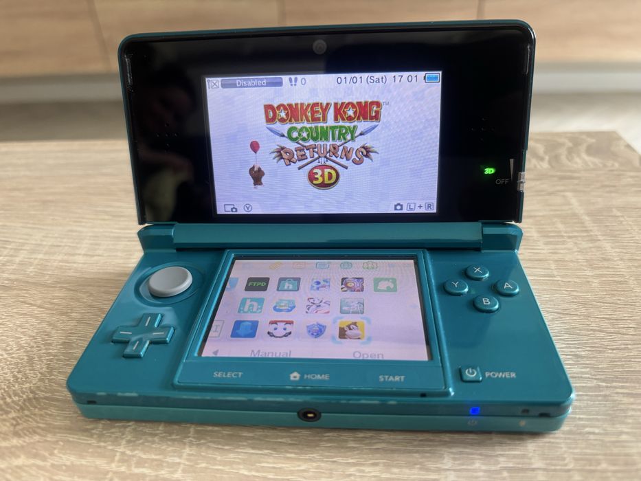 Nintendo 3DS Aqua Blue 64 gb