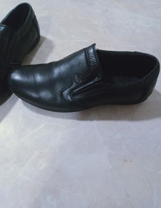 Шкіряні туфлі для хлопчика 30 р