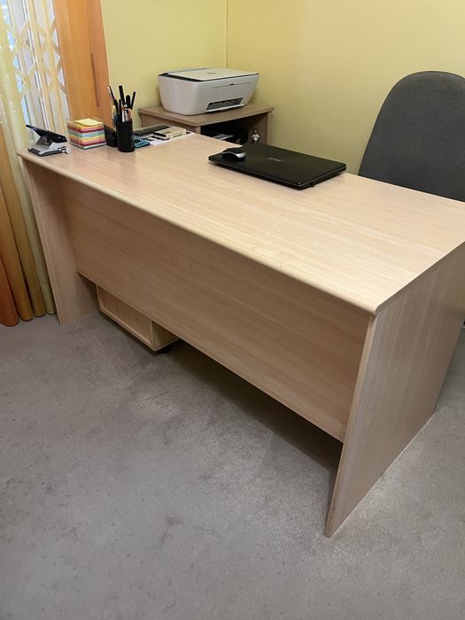 Secretária Faia 140cm