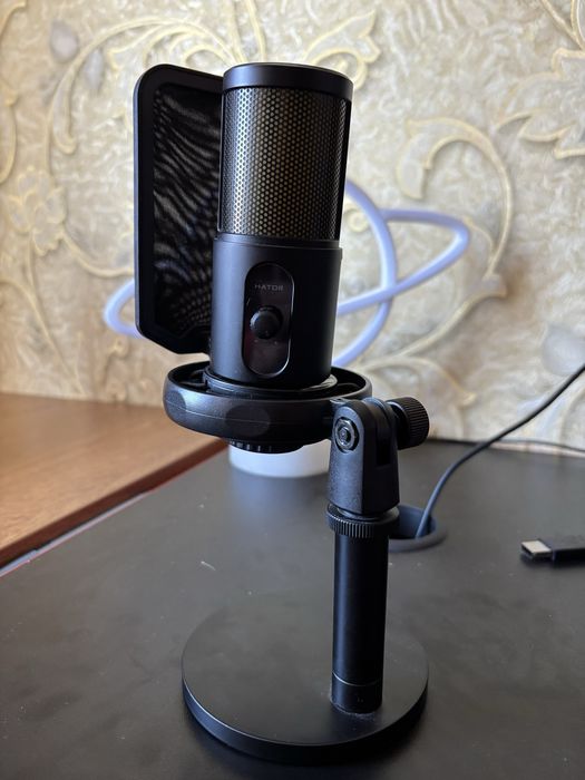 Микрофон Hator Signify RGB