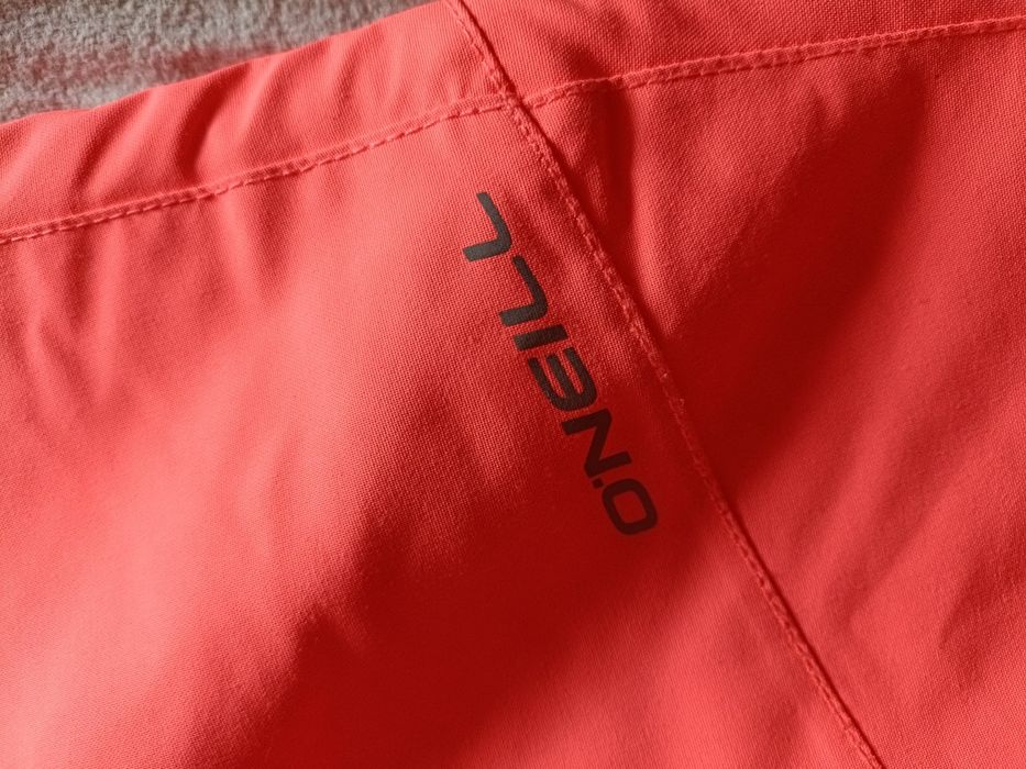 Calças de neve da marca O'Neill