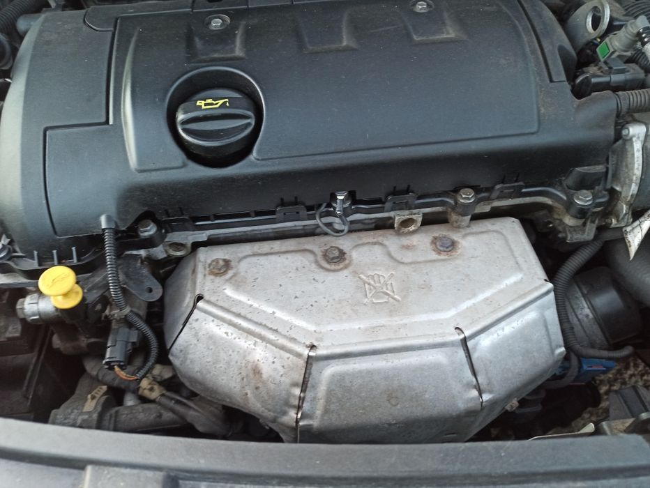 Peugeot 207 1.6  * Klimatyzacja * Dach Panoramiczny *