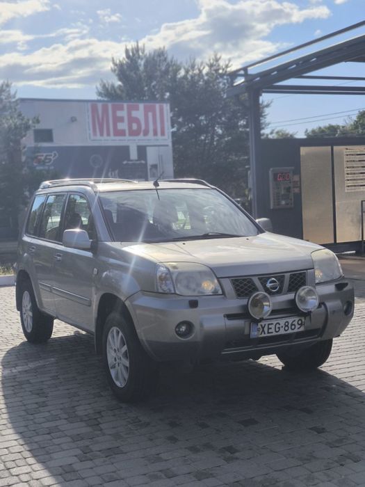 Продам Nissan X-Trail  2.2 дизель 2004рік