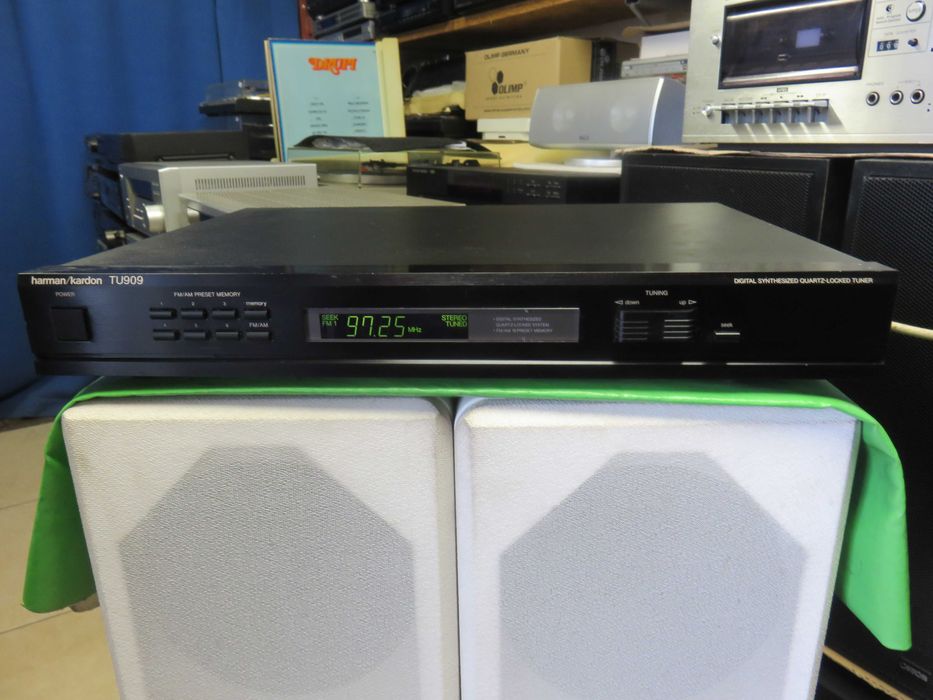 Tuner Harman/Kardon TU909