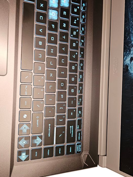 Laptop gamingowy MSI Thin RTX 3050 i5 12th SSD 512GB RAM 16GB