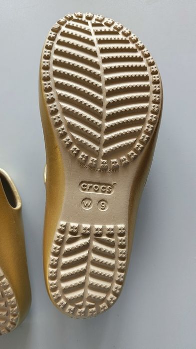Klapki Crocs Cadee