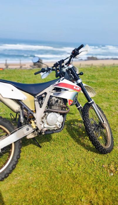 AJP PR4 125 original 2016