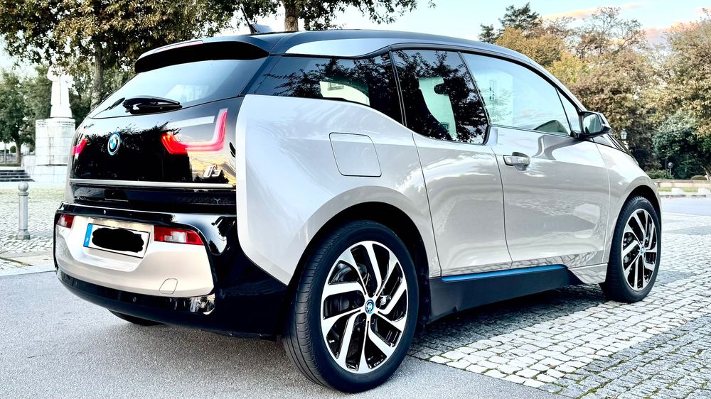 BMW i3 120ah 2021 com apenas 35.000km Impecável
