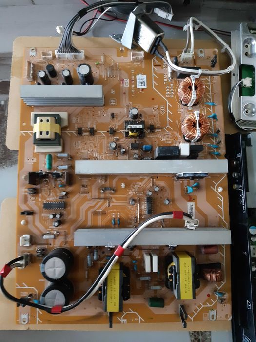 części do tv Sony model KDL - 52W4500