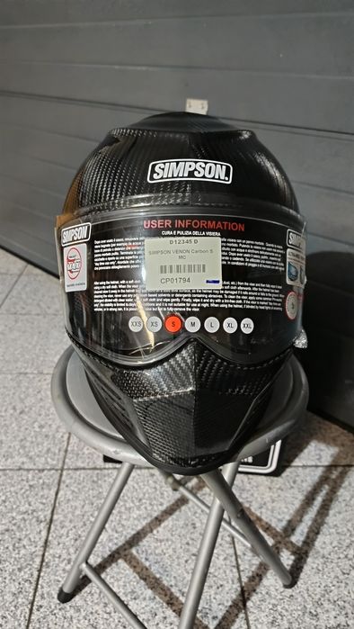 Capacete Simpson Venom Bandit Carbon MC