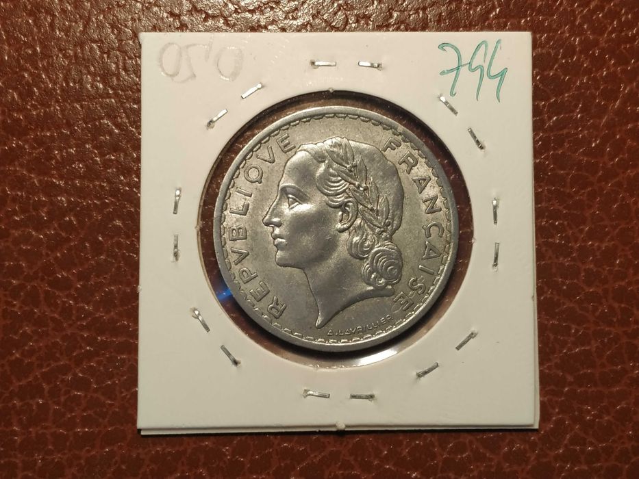 794 moeda de 5 francos de 1949 - França