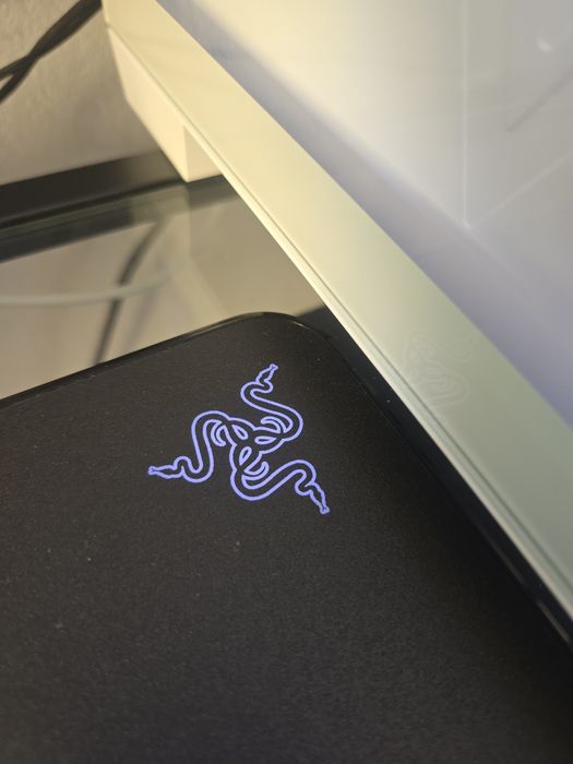 Podkładka RAZER Firefly Chroma