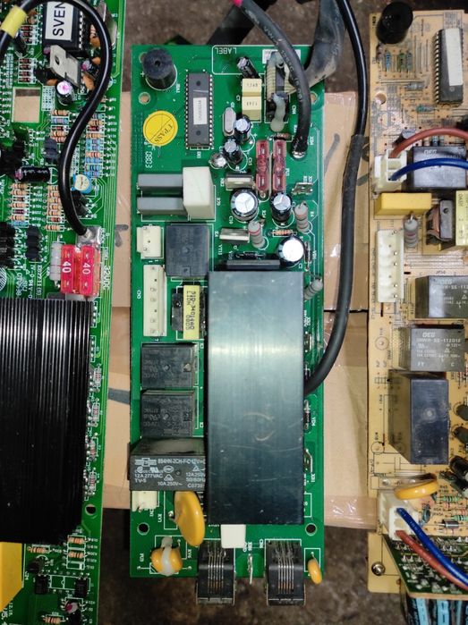 Електронні плати БЖ