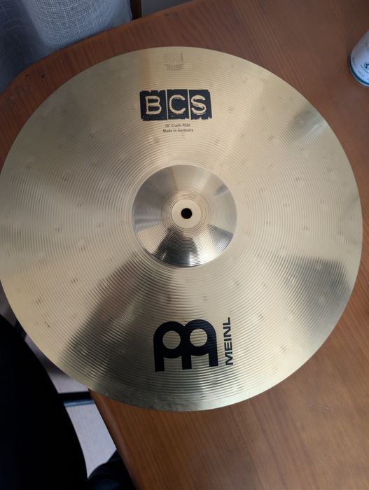 Pratos de bateria Meinl BCS
