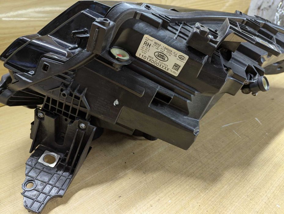 Фара Land Rover RANGE ROVER Sport LED