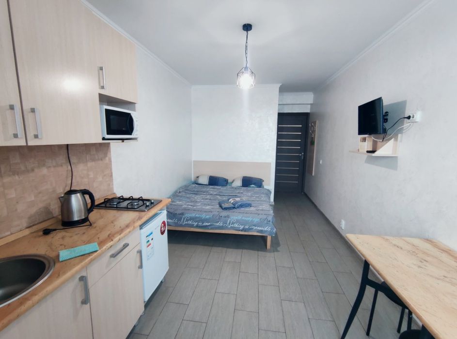 Центр, власник, 1к смарт квартира (студія) подобово, посуточно!