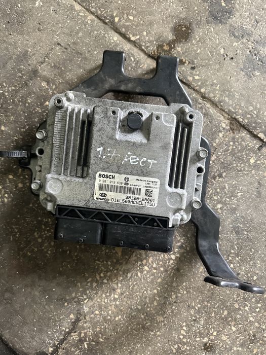 ЕБУ Блок управління двигуном 39120-2A001 Kia Hyundai IX35 1.7CRDI