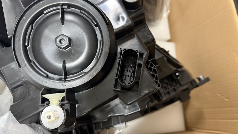 Led Фари W447 Vito передні mercedess вито стиль 2014+ V-class оптика