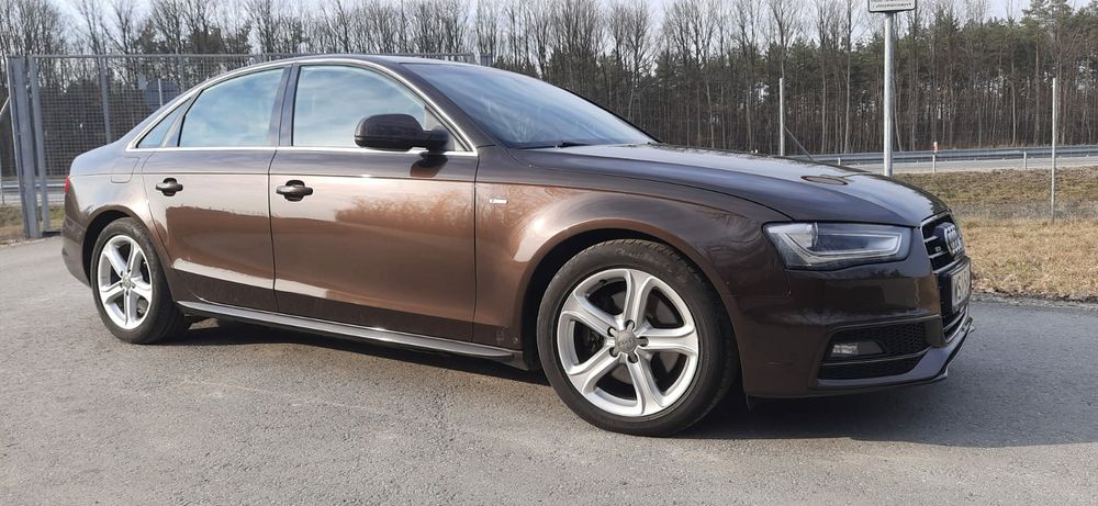 Audi A4B8 lift S-Line 2.0 TDI 150 KM automat, szyberdach
