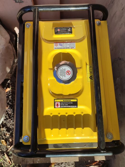 Бензогенератор с электростартеро