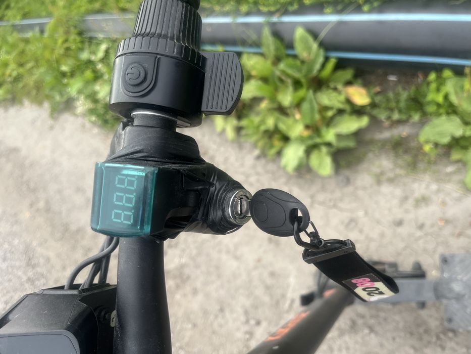 Продам Kukirin g2