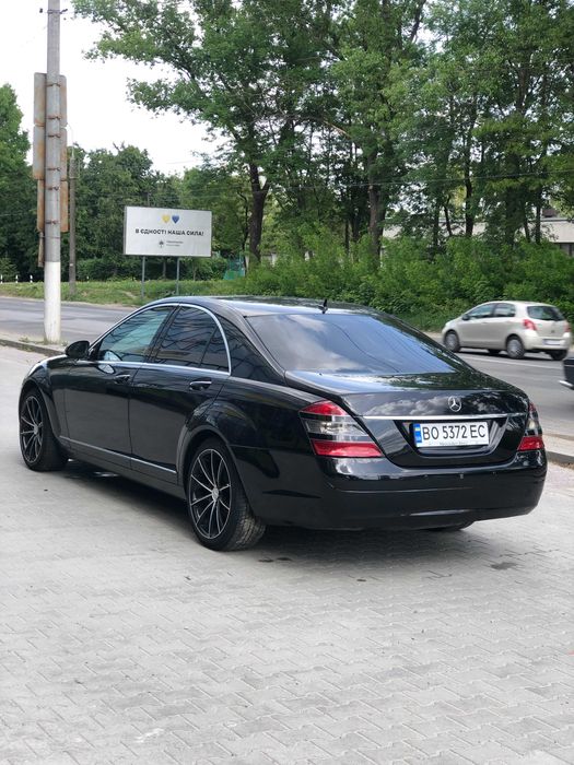 Mercedes-Benz W221 S-клас