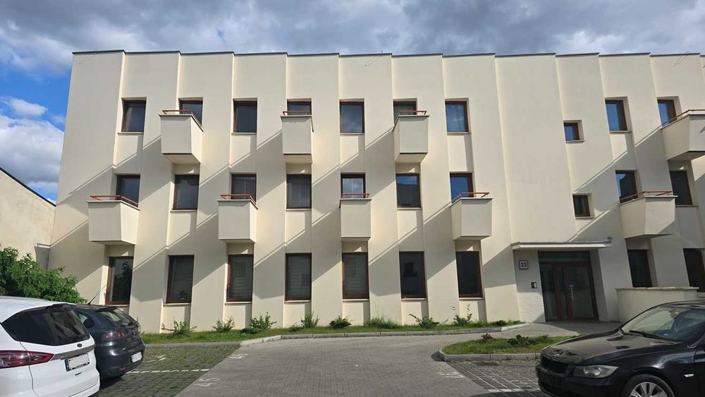 Eleganckie, umeblowane mieszkanie w śródmieściu