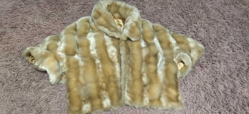 Весільна шубка ,болеро,накидка, муфта