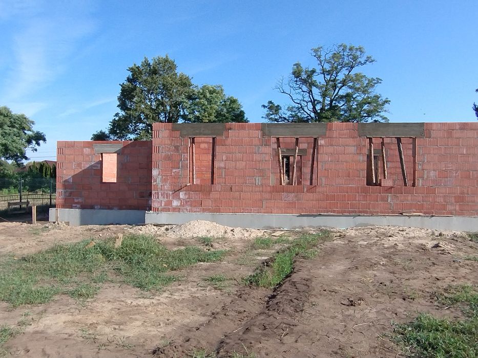 Budowa Domów i Usługi Budowlane