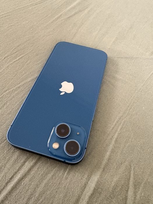 Iphone 13 128GB.