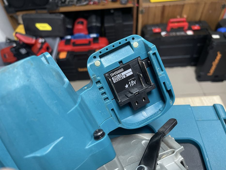 Makita DHS660 / безщіткова дискова пила Макіта