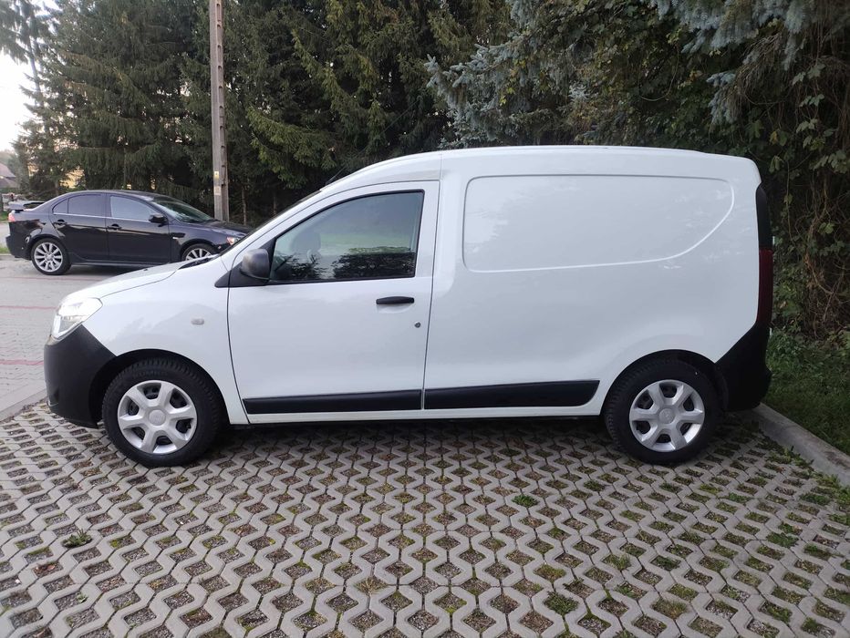 Wynajem samochodu Dostawczego Lublin Dacia Dokker, Długoterminowy