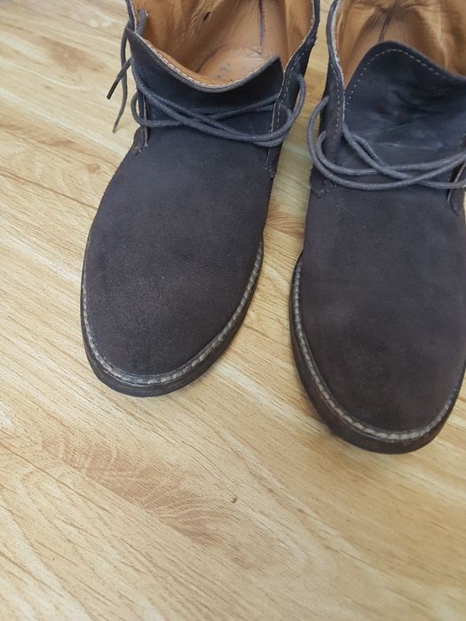 Очень качественные мужские итальянские замшивые ботинки