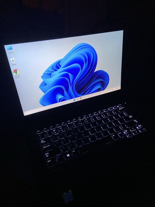 Ноутбук Dell Latitude 7370 13.3" Core M5 | 8GB | 128GB M2 SSD |FHD IPS