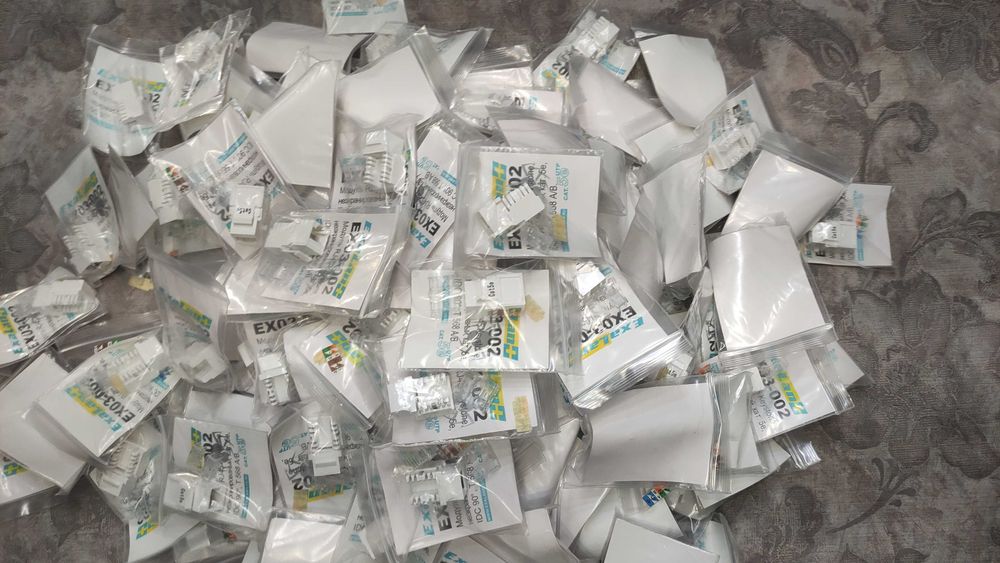 Модуль Keystone RJ-45 UTP cat.5e (27 штук)