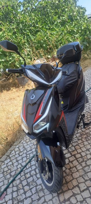 Neovolt Pulse Electric Scooter with Lithium Battery 28Ah