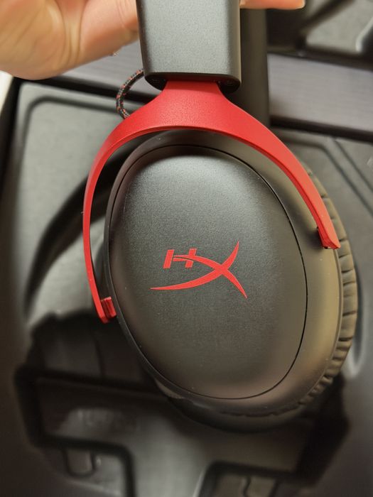 Беспроводные  наушники HyperX Cloud II